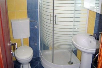 Czarnogóra Privát Dobrota, Zewnątrz